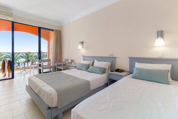 هتل Mare Monte Beach