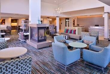 هتل Residence Inn By Marriott East Lansing