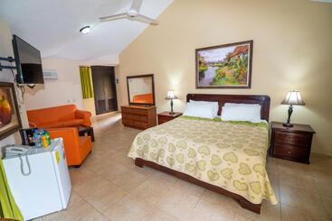 هتل روستایی Jarabacoa River Club & Resort