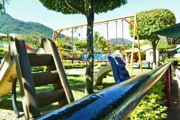 هتل روستایی Jarabacoa River Club & Resort