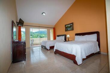 هتل روستایی Jarabacoa River Club & Resort