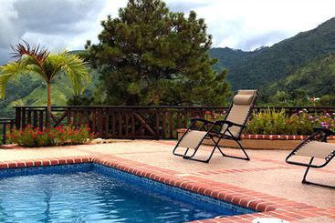 هتل روستایی Rancho La Aurora