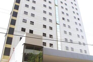 هتل Stay Inn