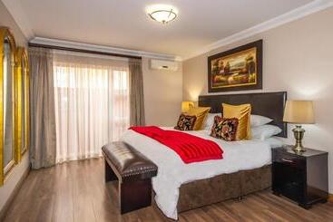 Sunward Park Guest House & Conference Center - Boksburg