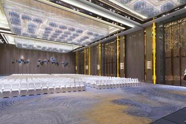هتل Wanda Vista Kunming
