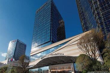 هتل Wanda Vista Kunming