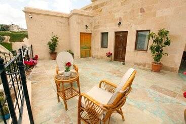 Larina Cave Otel