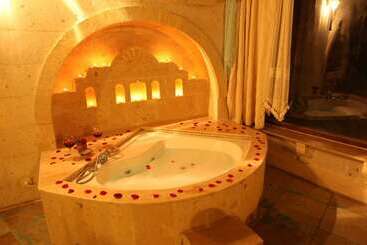 Larina Cave Otel