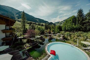 Gartenhotel Theresia 4 Sterne Superior