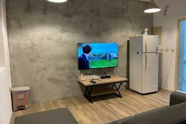 هاستل Donghai Cottage Backpack Inn Suite