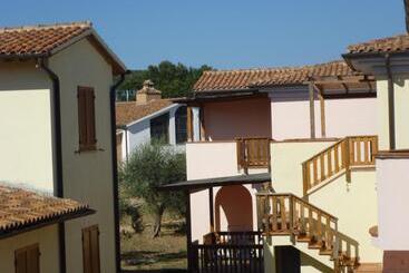 Baia Etrusca Resort