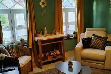 צימר Maison D Hôtes Les Notes Endormies  Suite La Mystérieuse