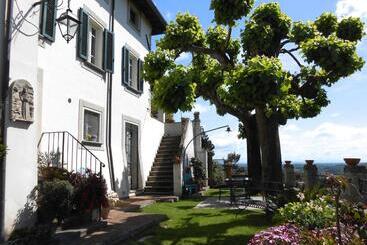 تختخواب و صبحانه La Pieve Di Sant Andrea