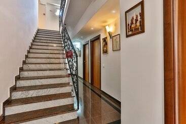 تختخواب و صبحانه Apartmani Luka   Vila Brzulovic