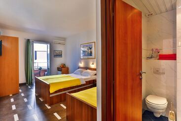 تختخواب و صبحانه Apartmani Luka Vila Brzulovic