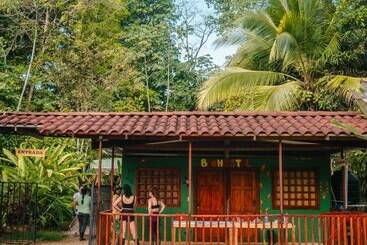 Corcovado Foundation Biohostel