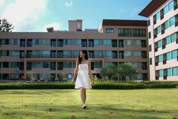 هتل River Tree Resort