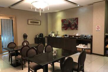 Mudu Breeze Motel