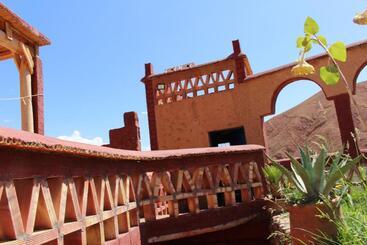 פנסיון Riad Gabsi Dades