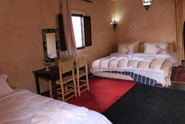 פנסיון Riad Gabsi Dades