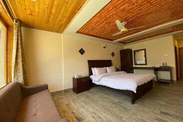 Roomy Daastaan Hotel, Karimabad Hunza
