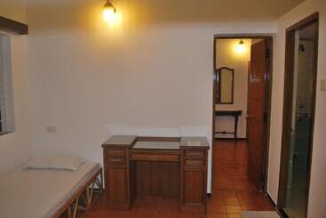 تختخواب و صبحانه Albuquerque Betterhomes, Goa