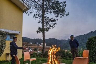 استراحتگاه Fortune Retreats