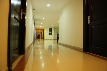 هتل Airlink Castle