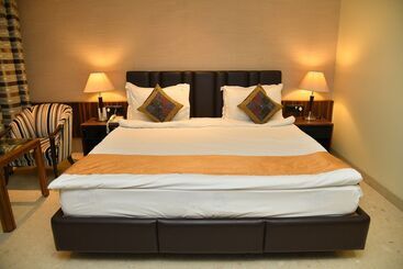 هتل Comfort Inn Prince
