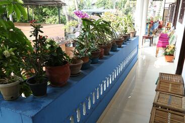 هتل Dream Catcher Home Stay