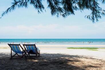 هتل Hua Hin Avenue