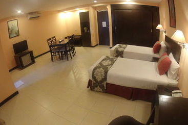 酒店 Intekma Resort And Convention Centre