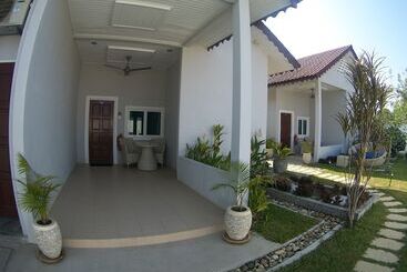 هتل Langkawi Chantique
