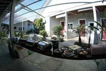 هتل Langkawi Chantique