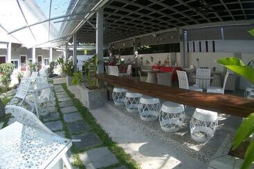 هتل Langkawi Chantique