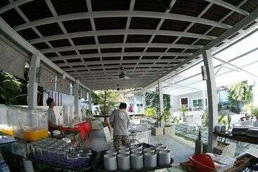 هتل Langkawi Chantique