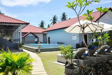 هتل Langkawi Chantique