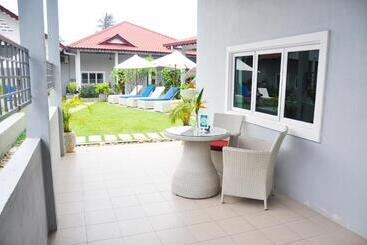 هتل Langkawi Chantique