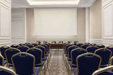 هتل Ramada By Wyndham Istanbul Merter