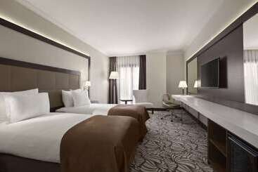 هتل Ramada By Wyndham Istanbul Merter