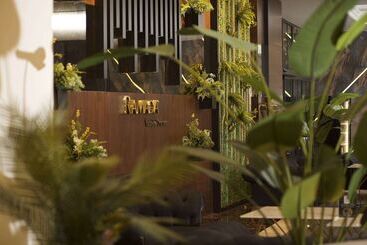 هتل Ramada By Wyndham Istanbul Merter