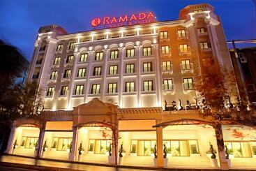 هتل Ramada By Wyndham Istanbul Merter