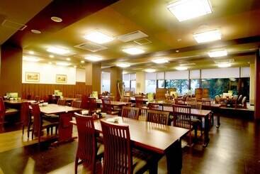 هتل Route Inn Grantia Dazaifu