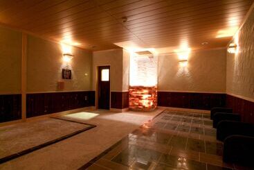 هتل Route Inn Grantia Dazaifu