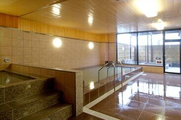 هتل Route Inn Grantia Dazaifu