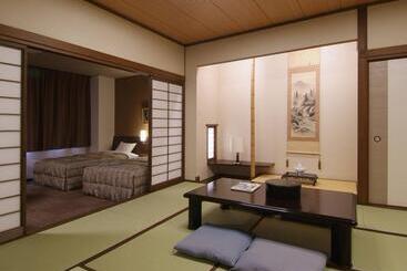 هتل Route Inn Grantia Dazaifu
