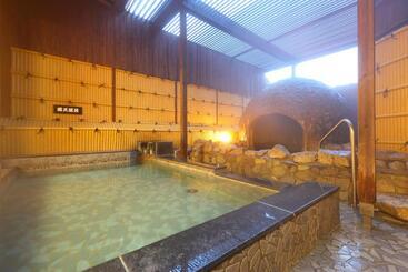 هتل Route Inn Grantia Dazaifu