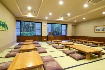 هتل Route Inn Grantia Dazaifu