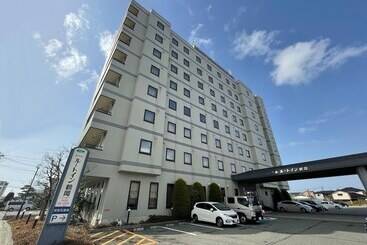 هتل Route Inn Tsuruoka Inter