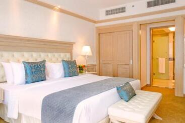 هتل Royale Chulan Penang